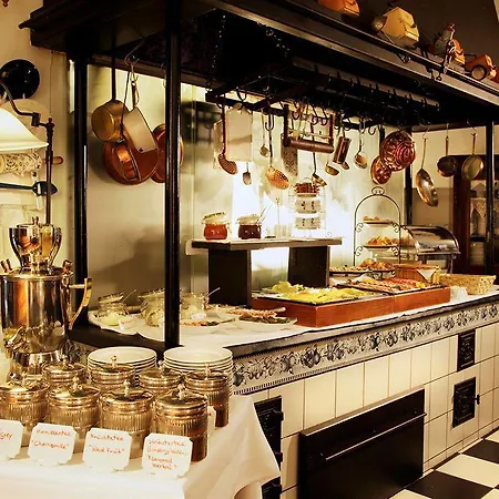 Hotel Altberlin Am Potsdamer Platz